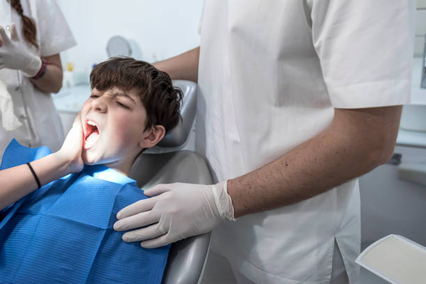 Best Emergency Treatment for Toothache in Ferry Pass, FL